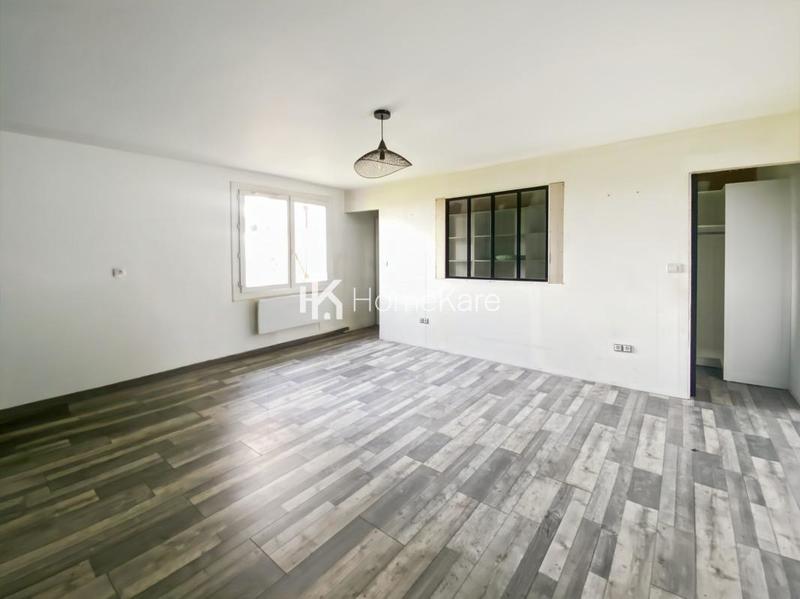 Corps de ferme - 190 m² - 5 pièces