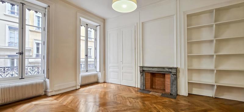 Appartement - 134 m² - 4 pièces