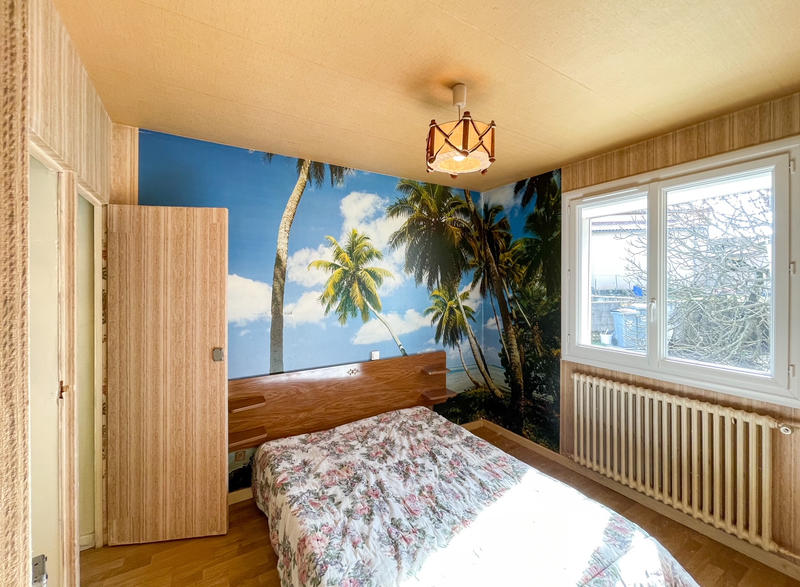 Maison - 99 m² - 5 pièces