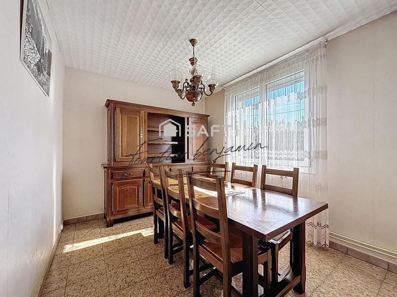 Maison - 88 m² - 5 pièces