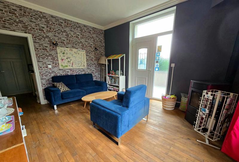 Maison - 365 m² - 11 pièces