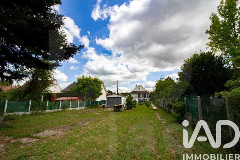 Maison - 135 m² - 9 pièces