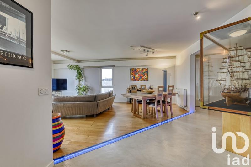 Appartement - 162 m² - 6 pièces