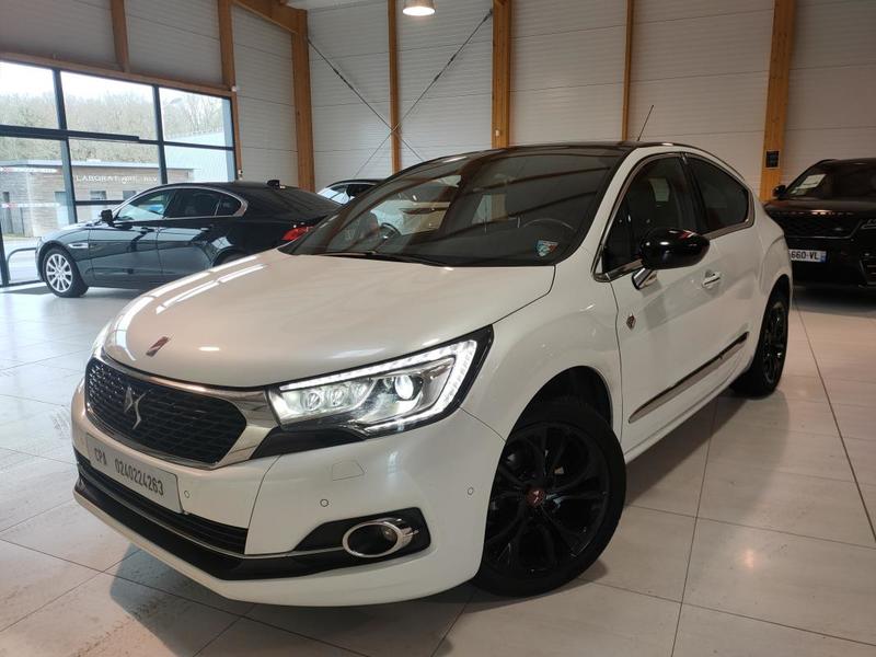 Ds Ds 4 1.2 130ch s&amp;S Performance Line Courroie de Distribution changée