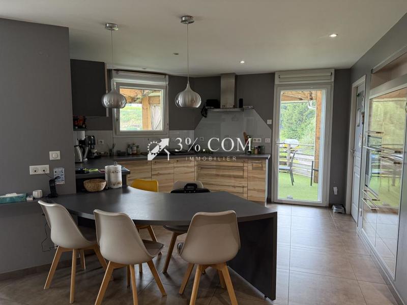 Maison - 170 m² - 7 pièces