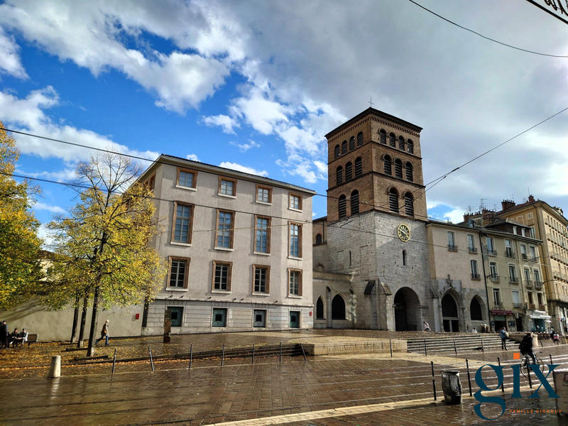 Appartement - 85 m² - 4 pièces