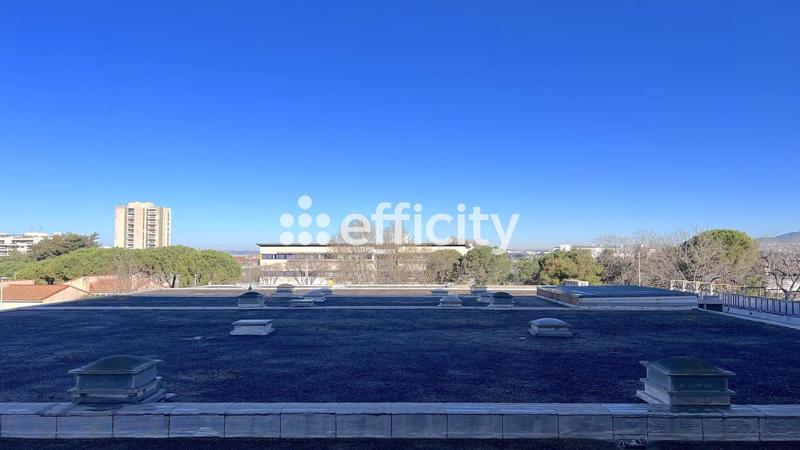 Appartement - 91 m² - 4 pièces