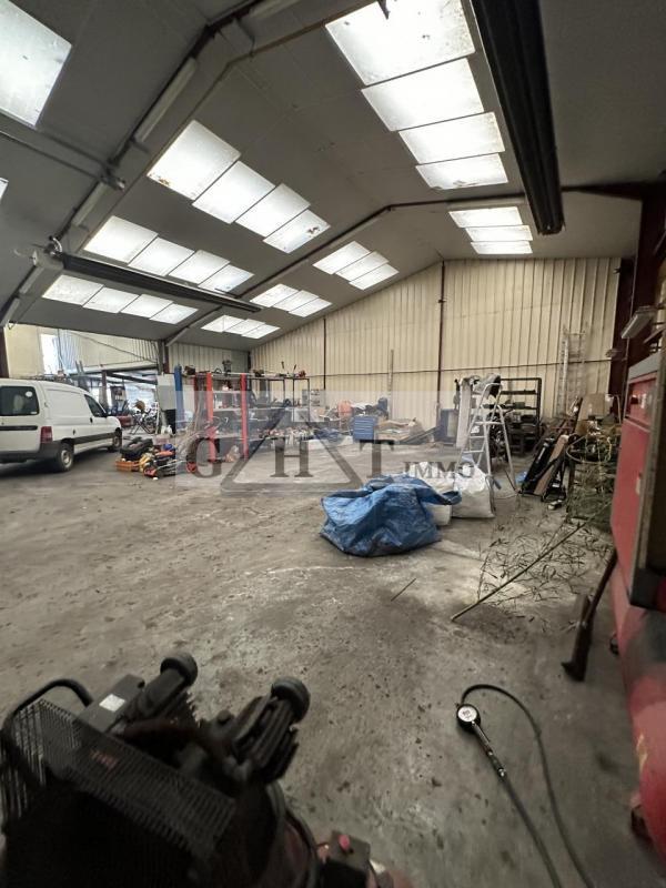 Terrain industriel - 6 737 m²