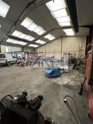 Terrain industriel - 6 737 m²