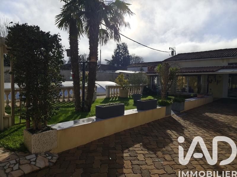 Maison - 104 m² - 4 pièces