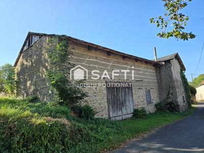 Maison - 215 m² - 3 pièces