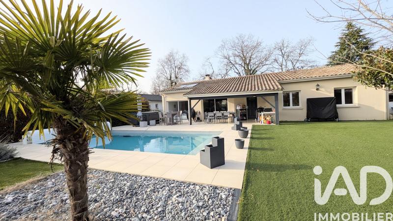 Maison - 123 m² - 5 pièces