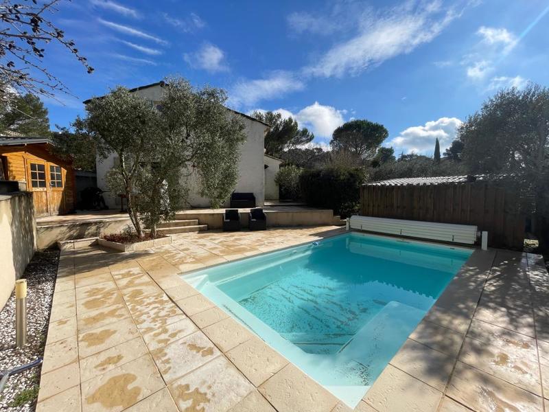 Maison - 168 m² - 5 pièces