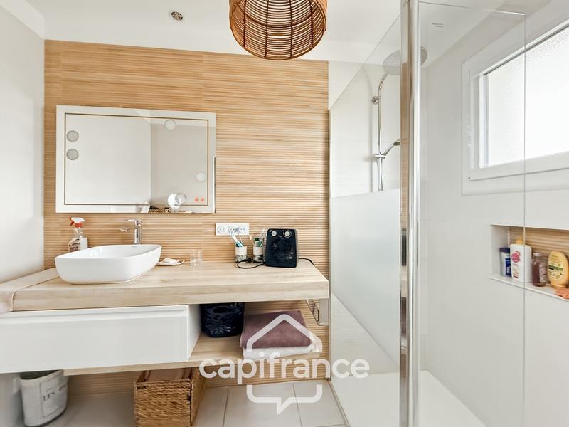 Maison - 160 m² - 6 pièces