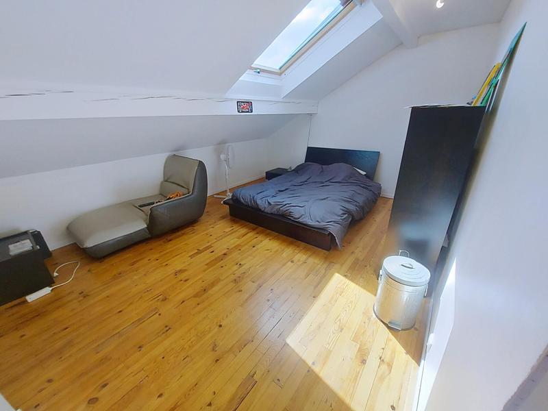 Maison - 161 m² - 8 pièces