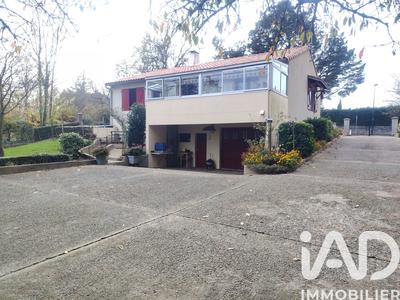 Maison - 99 m² - 4 pièces