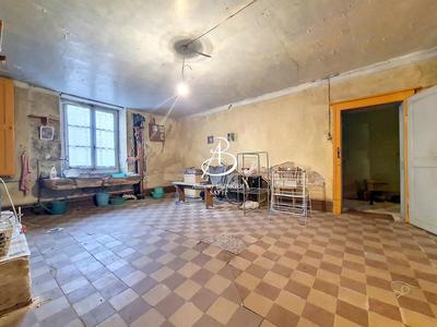 Maison - 390 m² - 10 pièces