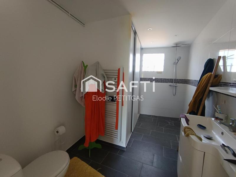 Maison - 162 m² - 8 pièces