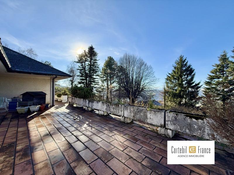 Villa - 177 m² - 6 pièces