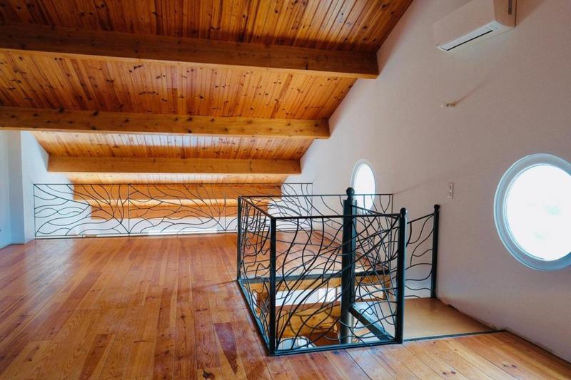 Maison - 357 m² - 7 pièces