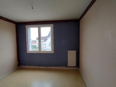 Appartement - 93 m² - 5 pièces