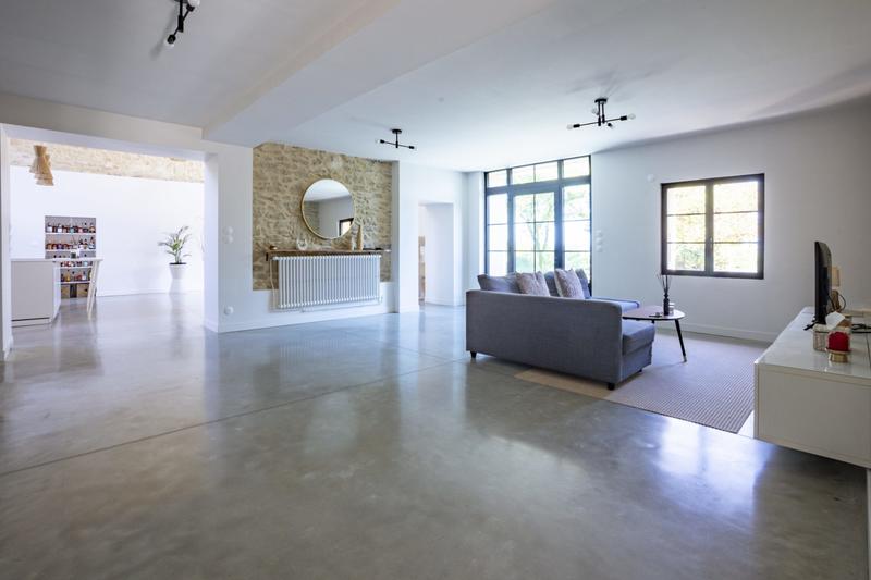 Maison ancienne - 226 m² - 7 pièces