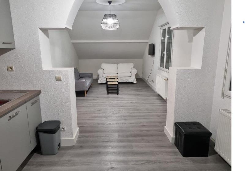 Appartement - 90 m² - 4 pièces