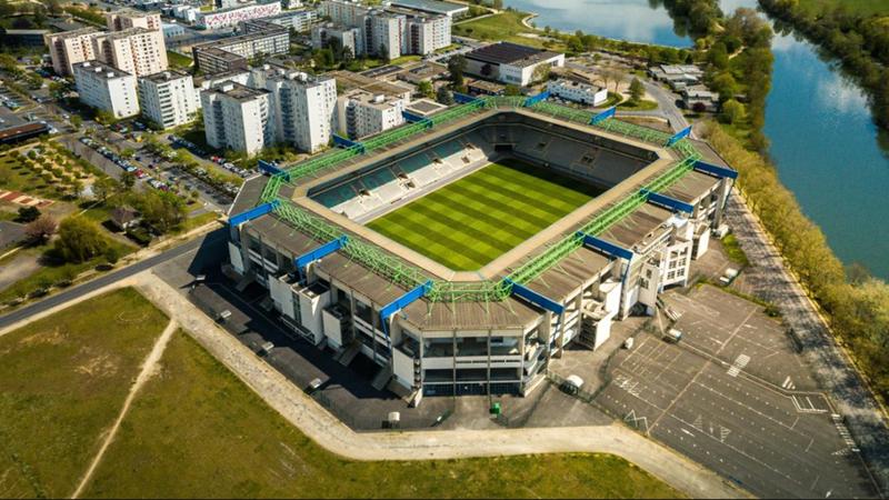 Visite guidée : le stade Louis Dugauguez