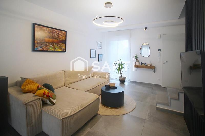 Maison - 96 m² - 5 pièces