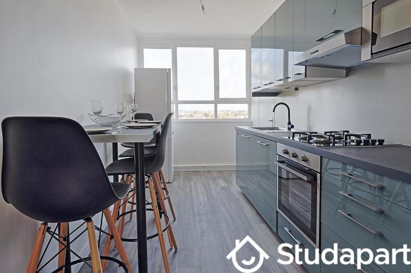 Chambre - 11 m² - 1 pièce