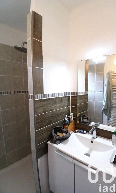 Maison - 270 m² - 14 pièces