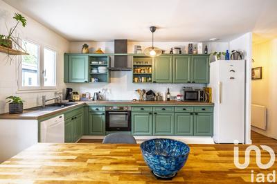 Maison - 141 m² - 7 pièces