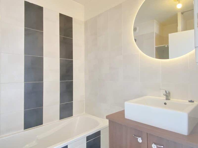 Appartement - 63 m² - 3 pièces