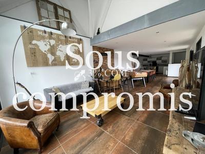 Maison - 136 m² - 6 pièces