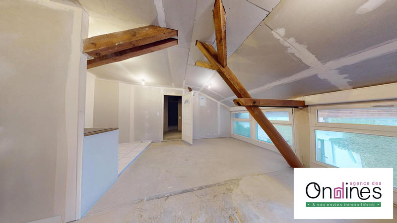 Appartement - 169 m² - 5 pièces