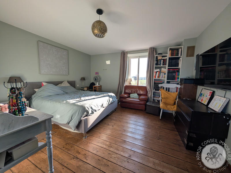 Maison - 159 m² - 6 pièces