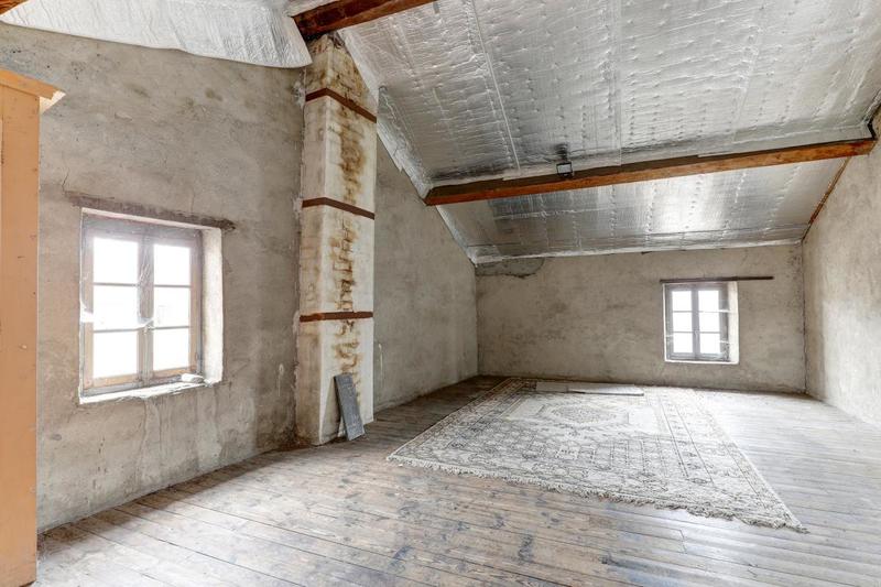 Propriété - 196 m²