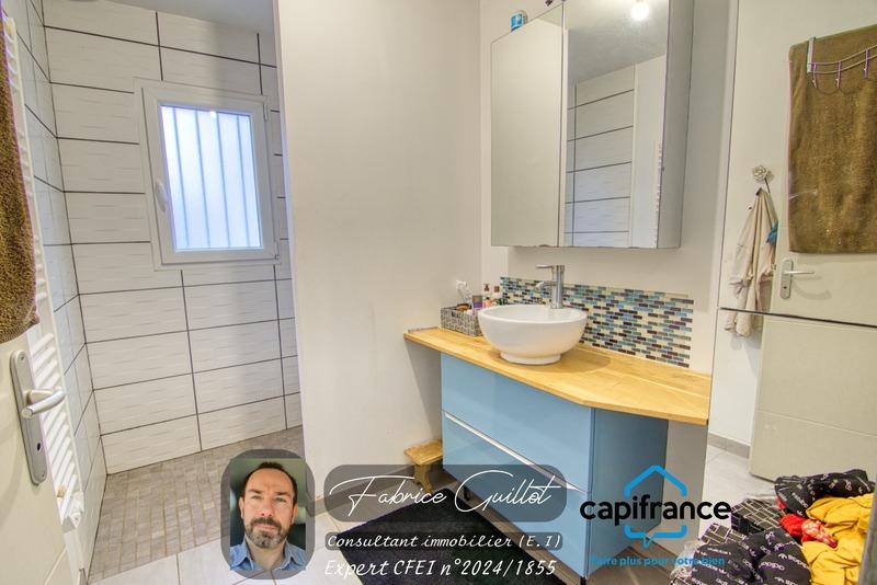 Maison - 95 m² - 5 pièces