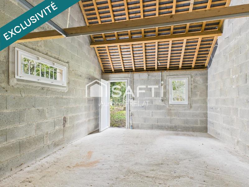 Maison - 95 m² - 4 pièces