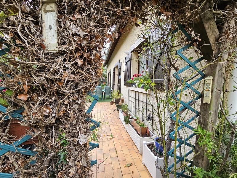 Maison traditionnelle - 105 m² - 4 pièces