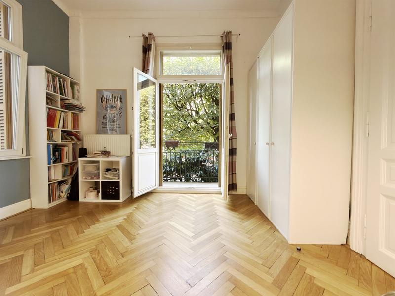 Appartement - 129 m² - 4 pièces