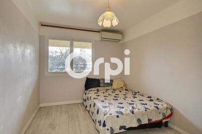 Appartement - 70 m² - 4 pièces