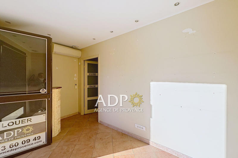 Local commercial - 27 m²