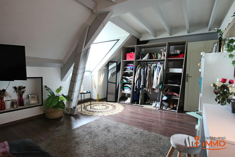 Maison - 171 m² - 7 pièces