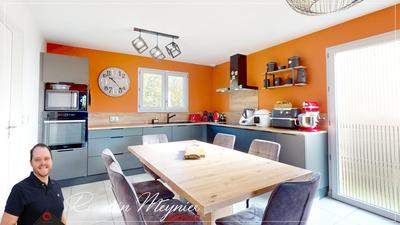 Maison - 92 m² - 4 pièces