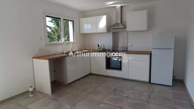 Maison - 104 m² - 4 pièces