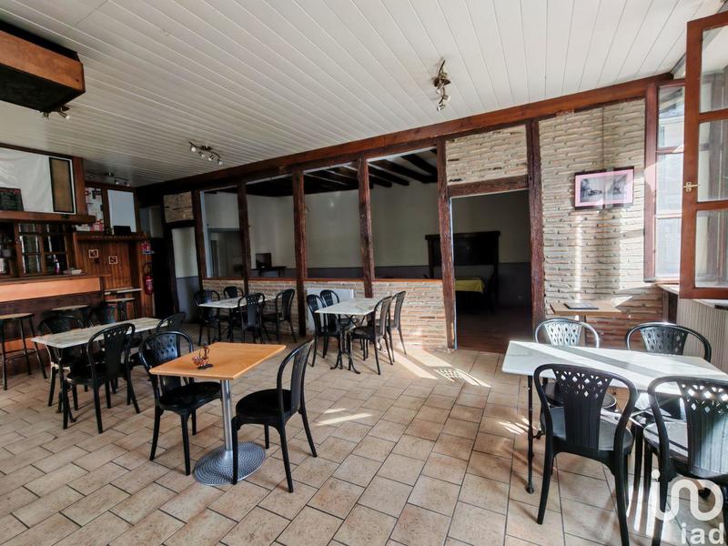 Maison - 350 m² - 6 pièces