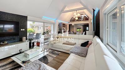 Maison - 201 m² - 6 pièces