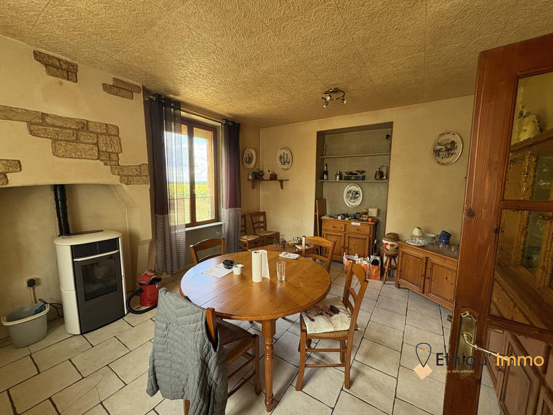 Maison ancienne - 89 m² - 4 pièces