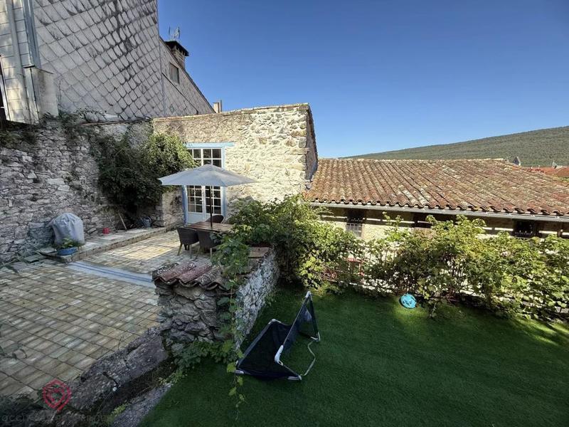 Maison de village - 195 m² - 7 pièces